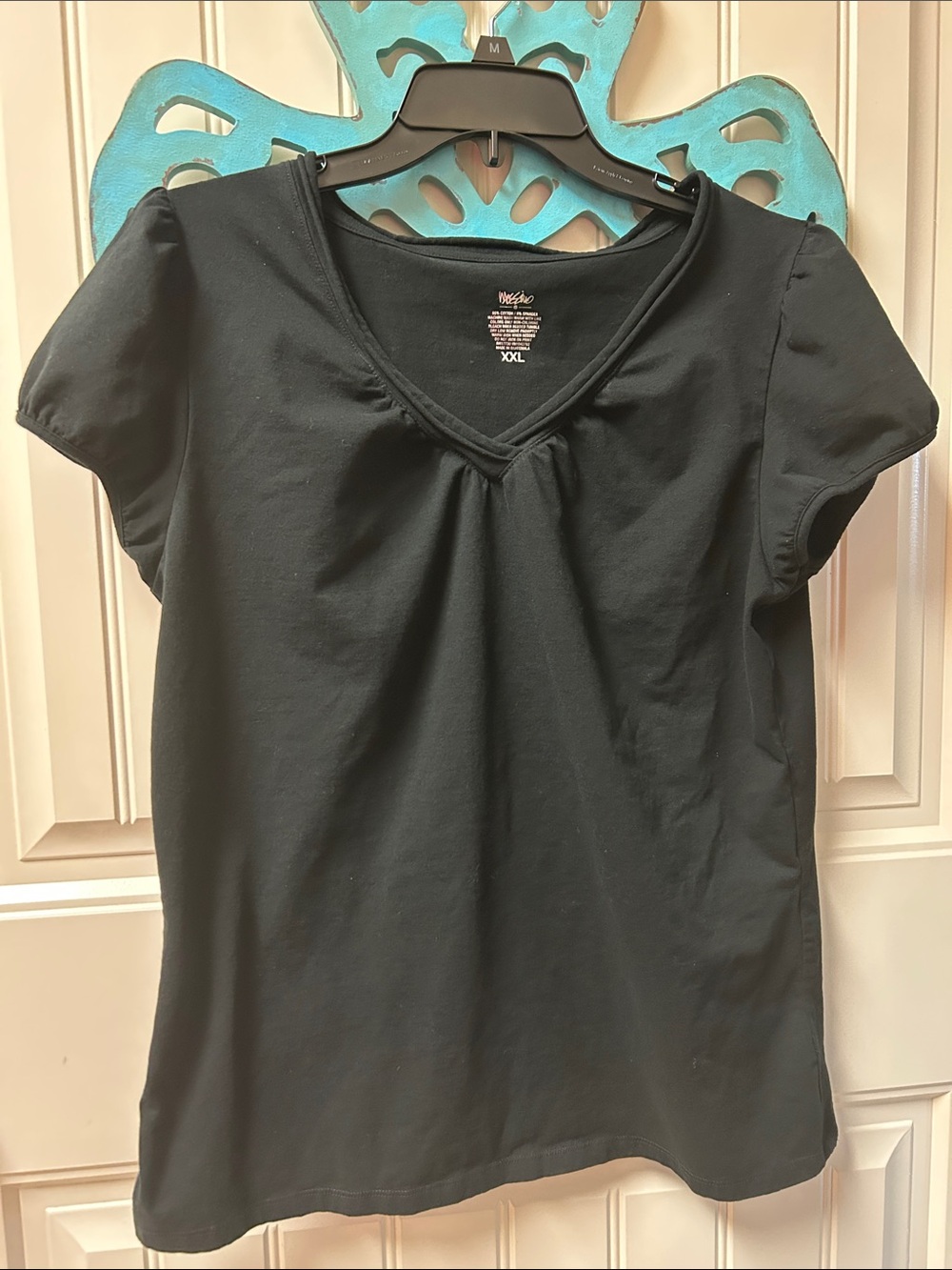 Mossimo Supply Co. Black V-Neck Short Sleeve Top